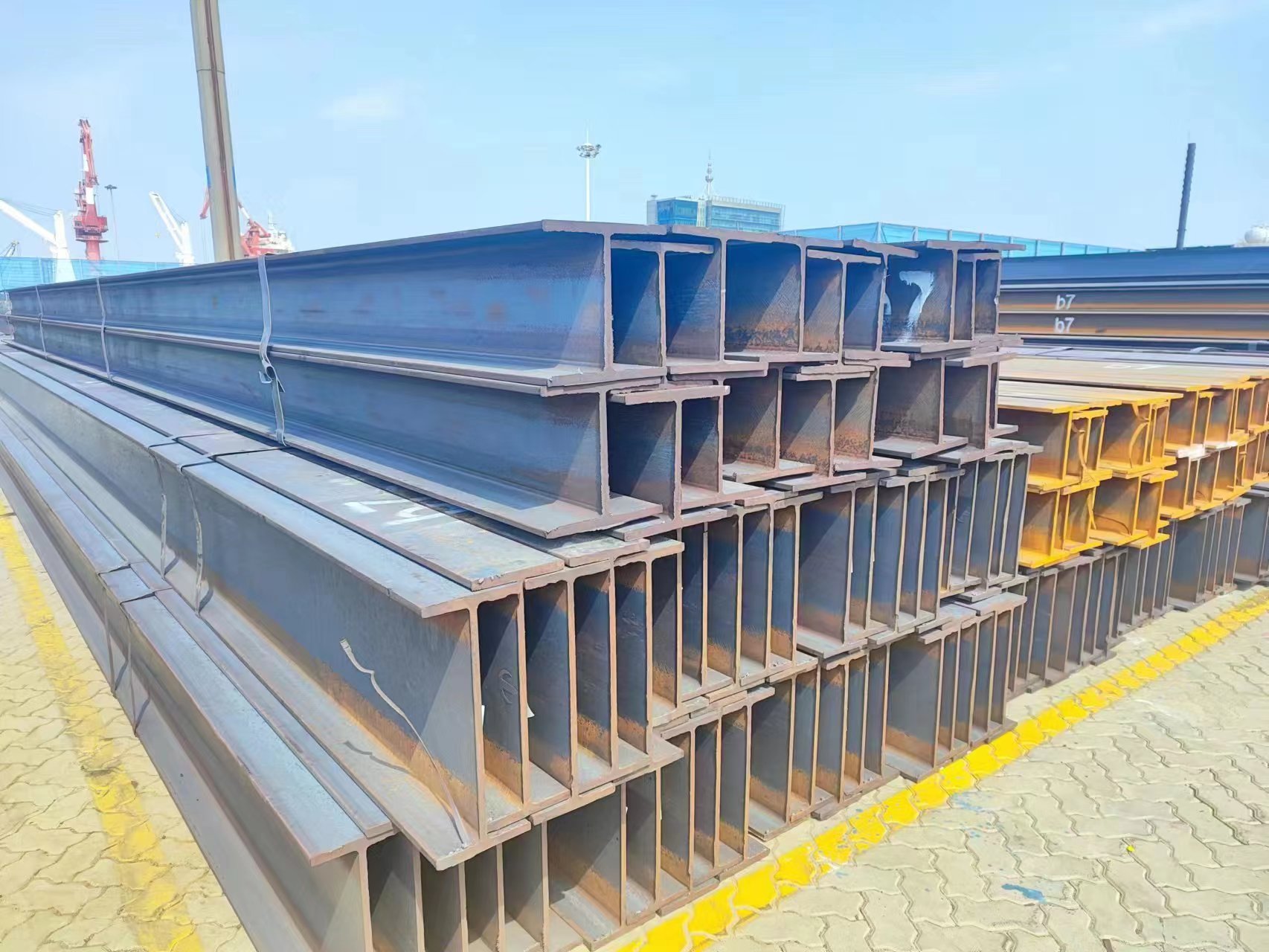 H beam I beam